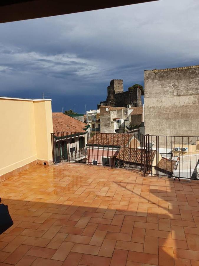Charme In Aci Castello Apartment ภายนอก รูปภาพ
