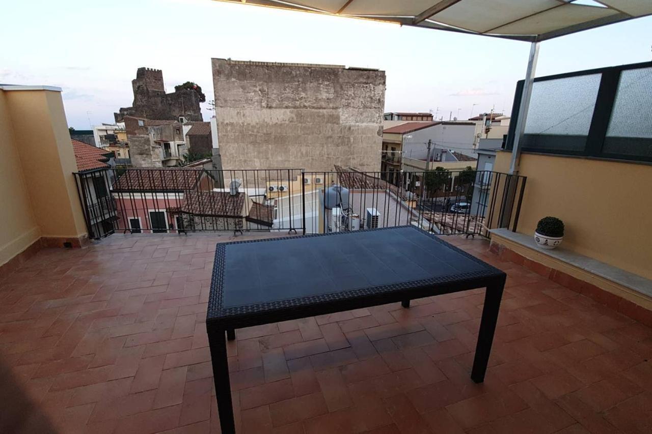 Charme In Aci Castello Apartment ภายนอก รูปภาพ